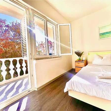 Villacsery1stziga Guest house *